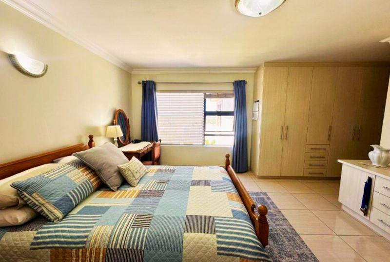4 Bedroom Property for Sale in Monte Christo Western Cape